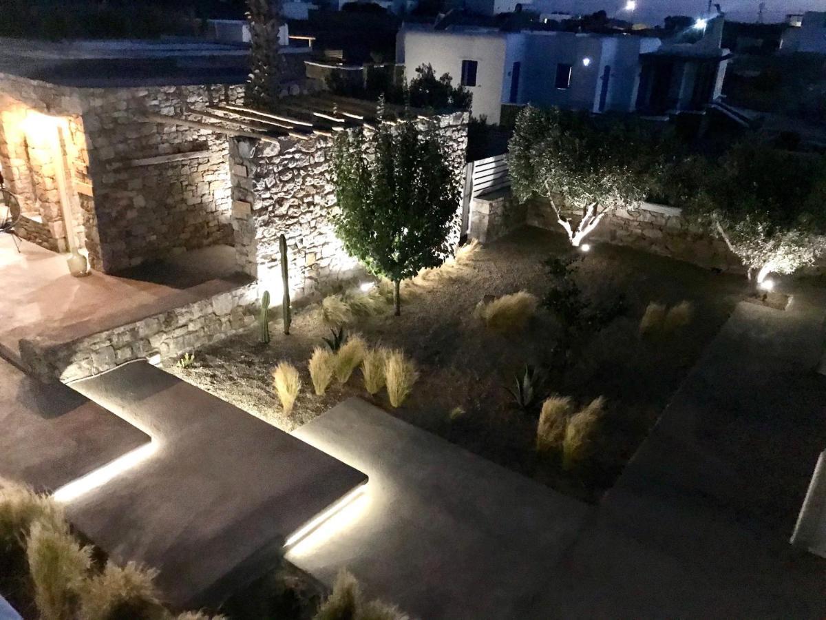 White And Grey Apartamento Mykonos Town Exterior foto