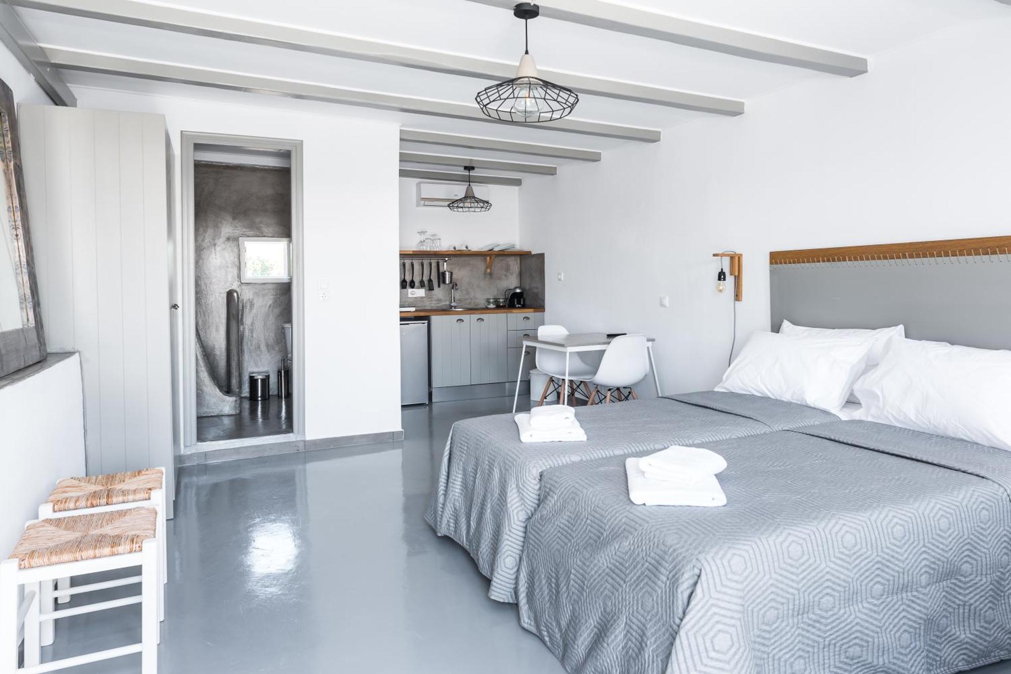 White And Grey Apartamento Mykonos Town Exterior foto